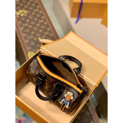 Louis VuittonZoooom with Friends-21×10×12CM