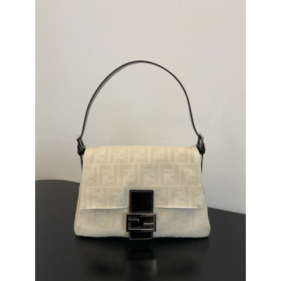 FendI Large Baguette Bag-29x21x12cm