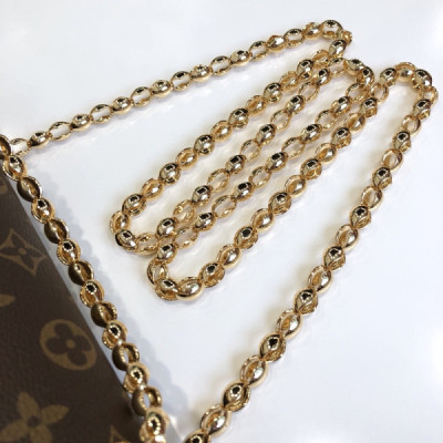 Louis Vuitton Victoire Handbags-27*17*10CM