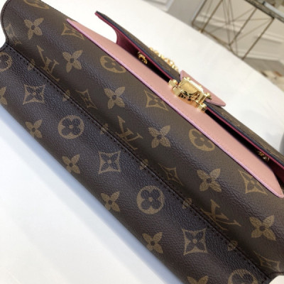Louis Vuitton Victoire Handbags-27*17*10CM