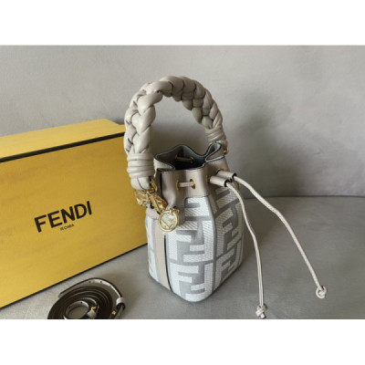 Fendi Mini Mon Tresor Bag -12x18x10CM