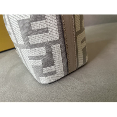 Fendi Mini Mon Tresor Bag -12x18x10CM