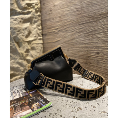 Fendi  First Bag-26*18*9.5/32.5*23.5*15CM(Black)