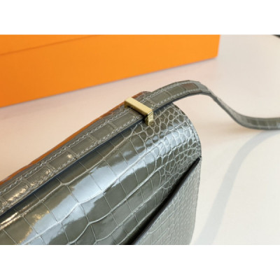 Hermes Constance-19CM