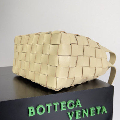 Bottega Veneta Bowling Bags-28*21*1CM