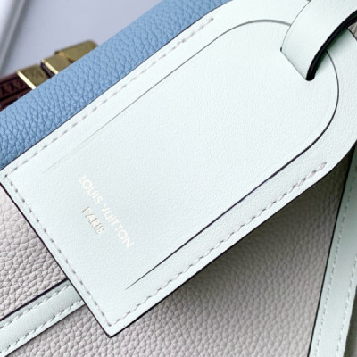 Louis Vuitton M13668 Top Handbags-40*20*25CM