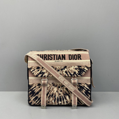 Diro Oblique Messenger Bag-27x28x11CM