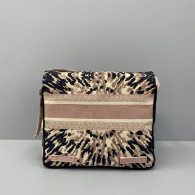 Diro Oblique Messenger Bag-27x28x11CM