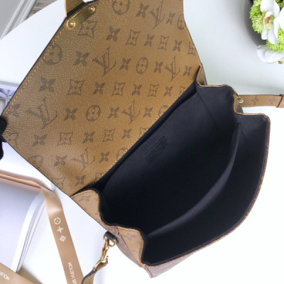 Louis Vuitton Pochette Metis Handbags-25*19*7CM