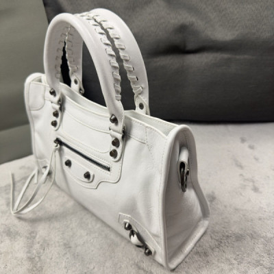 Balenciag Women’s Le City Bag in Optic White-30*20*11CM