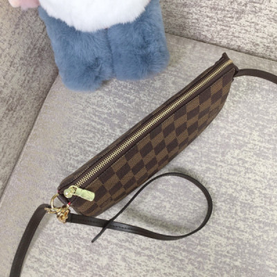 Louis Vuitton Pochette Accessoires-24x14x4CM
