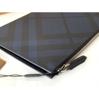 Burberry Wallet-30 x 20 CM