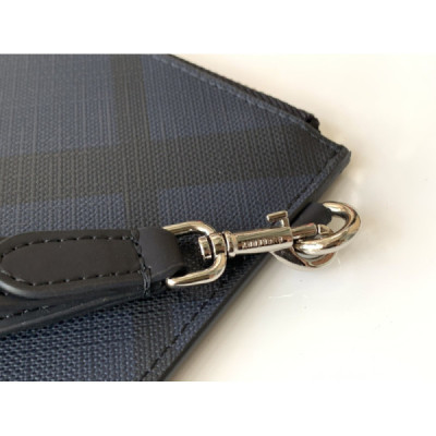 Burberry Wallet-30 x 20 CM