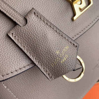 Louis Vuitton Lockme Ever M51395-31*46*17CM