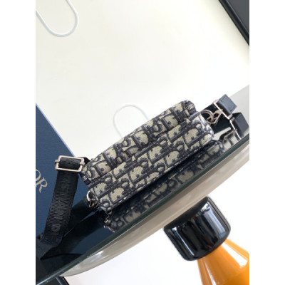 Diro Essentials Bag-17*12.5CM