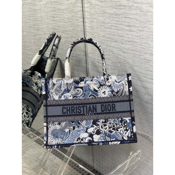 Diro Small Book Tote-36.5CM