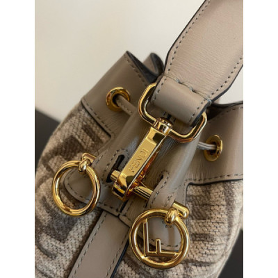 Fendi Mini Mon Tresor Bag -12x18x10CM