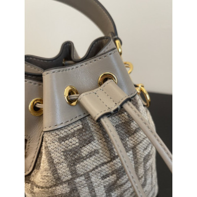 Fendi Mini Mon Tresor Bag -12x18x10CM