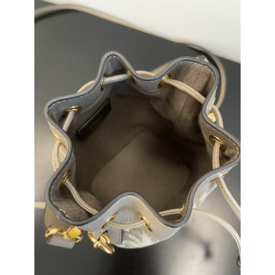 Fendi Mini Mon Tresor Bag -12x18x10CM