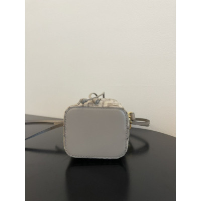 Fendi Mini Mon Tresor Bag -12x18x10CM