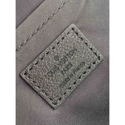 Louis Vuitton Backpack-M44871-22*19*10CM