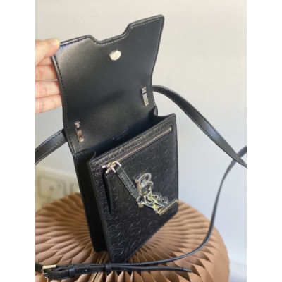 Burberry Robin Bag-13.5 x 4.5 x 19CM