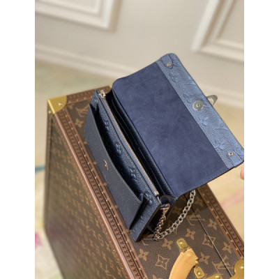 Louis Vuitton Vavin Handbags-19*13*4CM